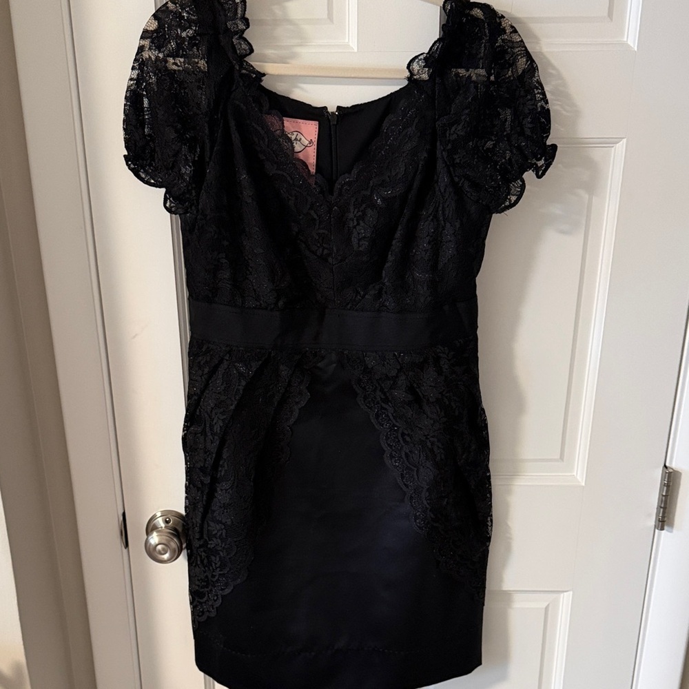 Phoebe Couture by Kay Unger Black Lace Puff-Sleeve Mini Dress Whimsigoth Size 10